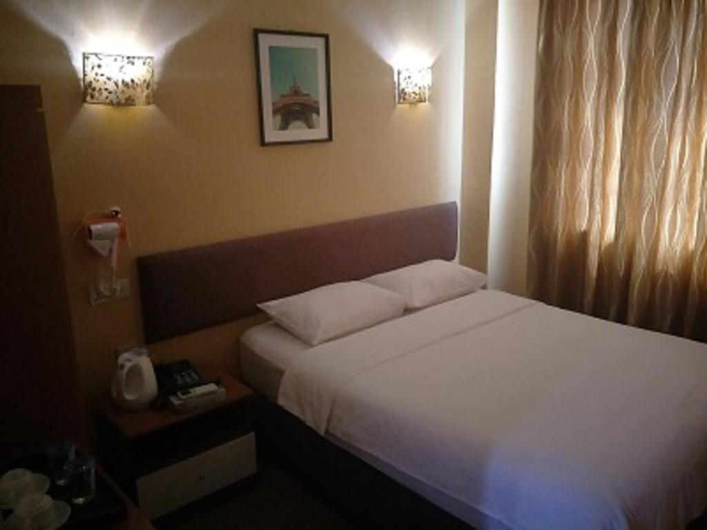 YaJu Hotel Singapore Bagian luar foto